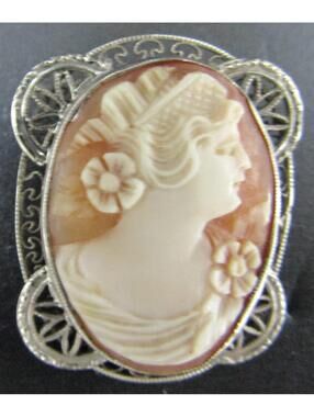 Antique Victorian White Gold Filigree Oval Portrait Shell Cameo Brooch